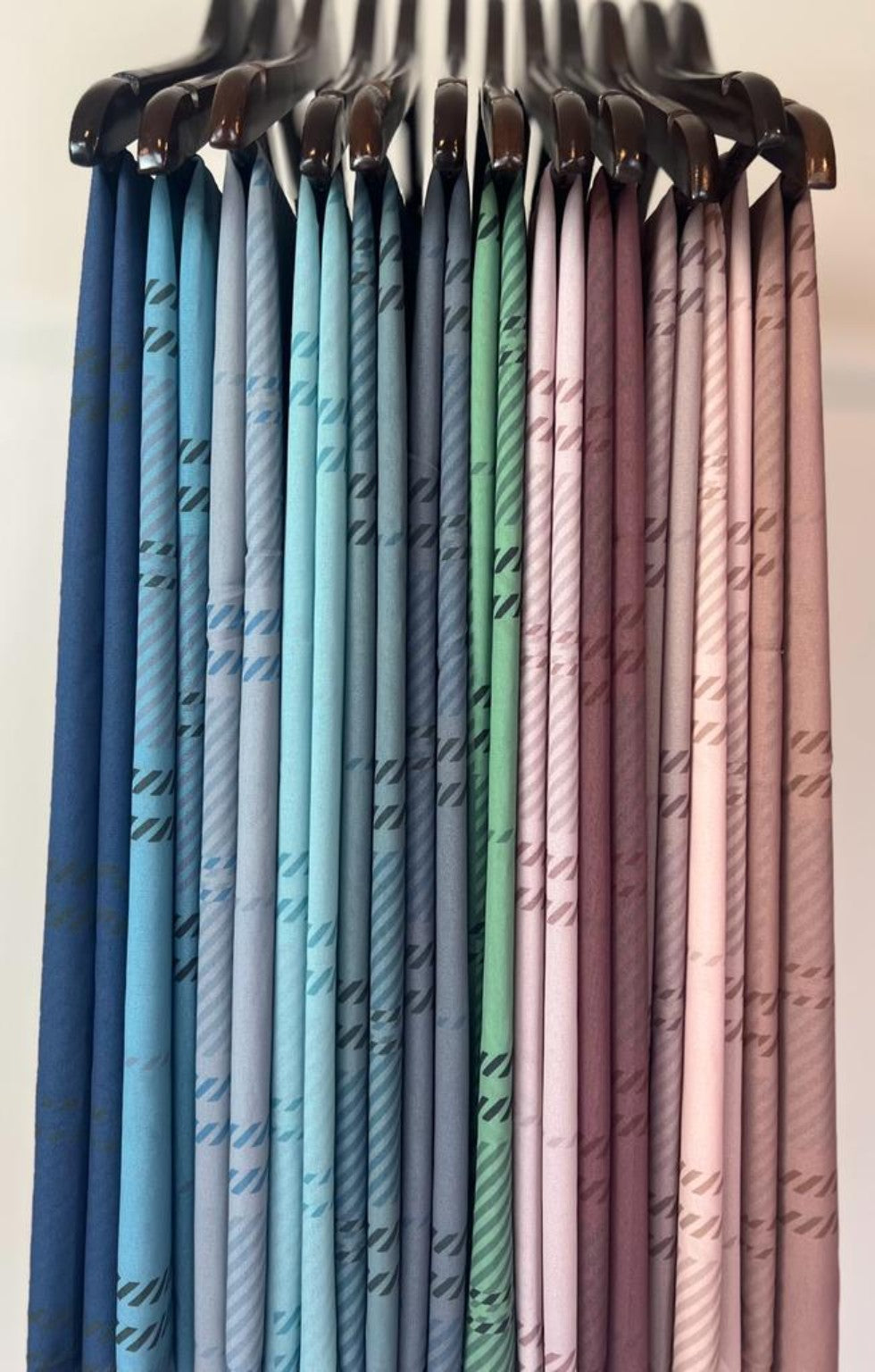 Dual Tone Plaid Chiffon Hijab Product Description